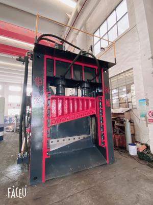 Chine La machine facile de cisaillement de coupe de mitraille de contrôle adaptent la tension aux besoins du client à vendre