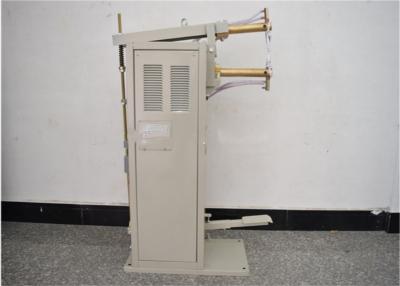 China Soldador refrigerado por agua del punto del acero con poco carbono, soldadora estable de resistencia de la estructura corporal en venta