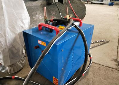 China Pequeña capacidad clasificada portátil 40KVA del control inteligente del microordenador de la máquina de la soldadura por puntos en venta