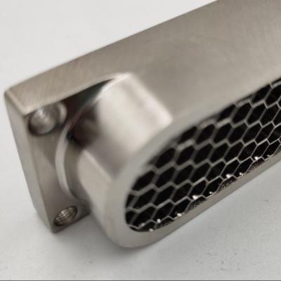 Cina Saldatura a punto Piastra di nido di miele in acciaio inossidabile con dimensioni di cella 6,4 mm per galleria eolica in vendita