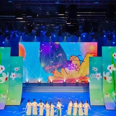 China Indoor Rental LED Screen Full Color 250*250 Background Video Wall P2.6 P2.9 P3.91 P4.81 Rental for sale