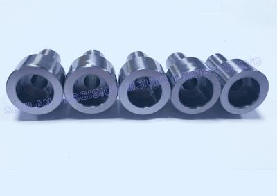 China Buje modificado para requisitos particulares del rabos de colada de la alta exactitud Skd61 para los moldeos por inyección plásticos en venta