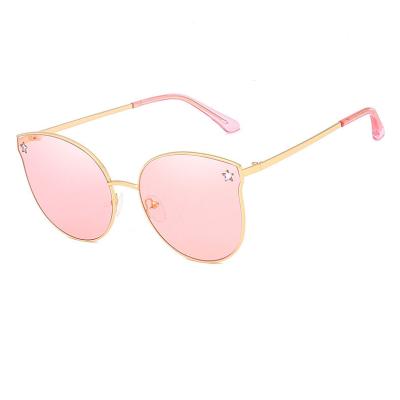 China Pink Diamond Eye Sunglasses Unisex Metal Sunglasses Metal Fashion Sunglasses Decoration for sale