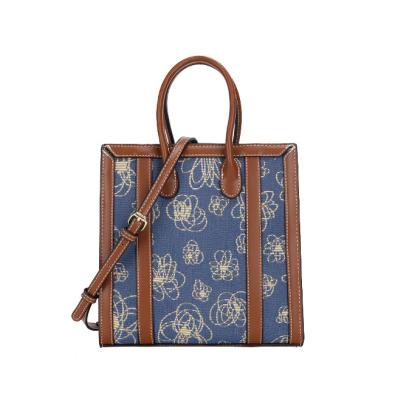 China New design fashion embossed design bag of large shoulder bag fashion universal portable daily fashionable soft bag women's portable bag for sale