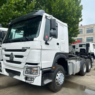중국 시노트럭 371hp 380hp 400hp 420hp 흰색 트랙터 프라임 모버 트럭 6x4 10 바퀴 Rhd와 Lhd는 타이어 12 R20 엔진 시노트럭 판매용