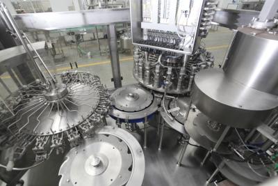 Chine Machine de production d'eau en bouteille, usine de mise en bouteilles complète de l'eau minérale à vendre