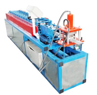 China Cerca Lines America Style de Roll Forming Machine de la valla de estacas del metal en venta