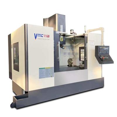 China Centro de máquinas CNC 3 Ejes Vertical VMC1160 Máquina de fresado vertical de CNC en venta