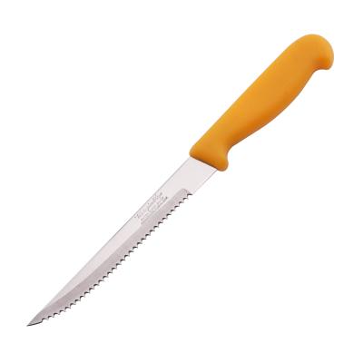China Viable Orange Color Plastic Handle Steak Knife Ultra Sharp Serrated Blade for sale