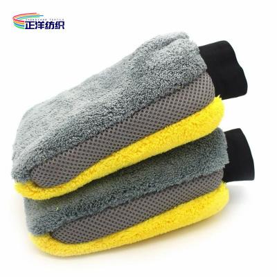 China guante de limpieza echado a un lado doble de detalle de la rueda mullida de la poliamida del poliéster el 20% de las herramientas el 80% del coche de los 26x20cm en venta