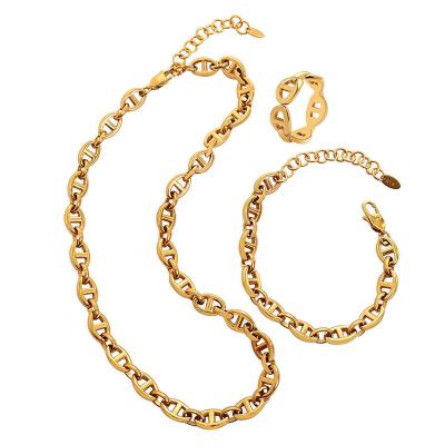 China TRENDY PVD 18k Gold Plated Jewelry Chains Sensitive Wholesale Tarnish Free Necklace Figaro Choker Necklace Bracelet Jewelry Set for sale