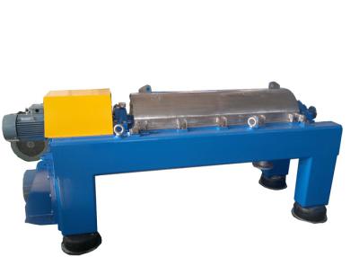 China Plc Separation Horizontal SKF Bearing 3 Phase Decanter Centrifuge for sale