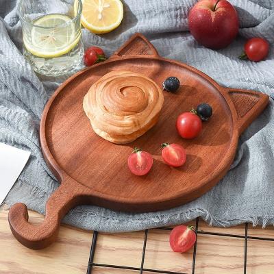 China Creative Japanese Sandalwood Wooden Cat Shaped Creative Japanese Hand Painted Dish Dishes Retro for sale