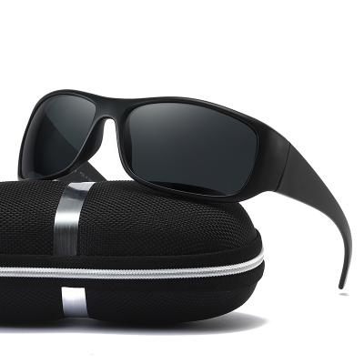 China Fashion Sunglasses Fashion Floating Sunglasses Men Classic Outdoor Square Eye Wear Aquatic Boating Polarized Sunglasses Pa133 for sale