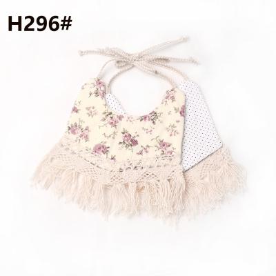 China 2021 New Reversible Washable Waterproof Handmade Natural Cotton Newborn Baby Drool Bibs With Tassel for sale