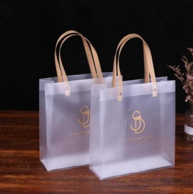 Cina Il PVC Tote Bag traslucido dei pp 40x11x35cm ha riciclato per acquisto in vendita