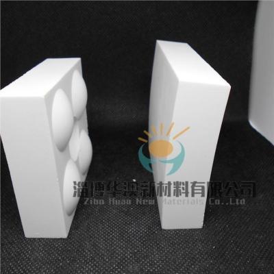 Chine Chemical Wear Resistance Alumina Ceramic Tiles Excellent Impact Corrosion Resistance 9 Mohs Hardness à vendre