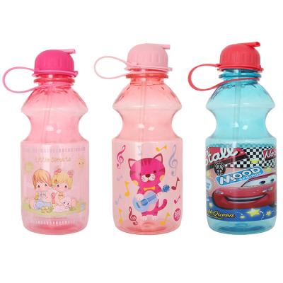 China Leak Proof Viable Sipper Sippy Suction Classic Kids Straw Bottle With Straw BPA Free No Smelling Portable Plastic Water Bottles 750ml for sale