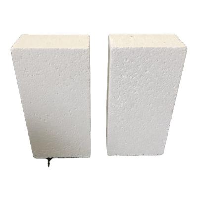 China Resistant To Thermal Shock Corundum Slag Line Bricks Adapt To Temperature Differences for sale