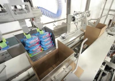 Cina Macchina ad alta velocità dell'imballatore di caso per controllo programmato dello SpA latte/delle bottiglie completamente automatico in vendita