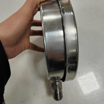 China 1 Year ±1.6% Of Full Scale Accuracy Liquid Filled Vacuum Gauge 1/4