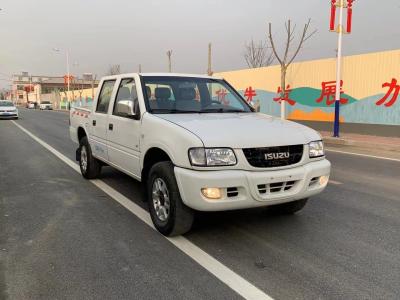 Chine Sièges Isuzu Pickup de l'émission 5 de l'EURO III de Mode Diesel Engine de conducteur d'Isuzu Trucks 4×4 d'occasion à vendre