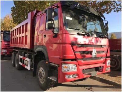 Cina SINOTRUCK HOWO ha usato la mano sinistra dell'autocarro con cassone ribaltabile che determina il modello 371/375hp 20-35Ton in vendita