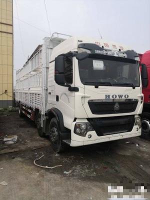 China Lager-Gitter-Art 420hp LHD Howo Fracht benutzte Kipplaster-6*2 zu verkaufen