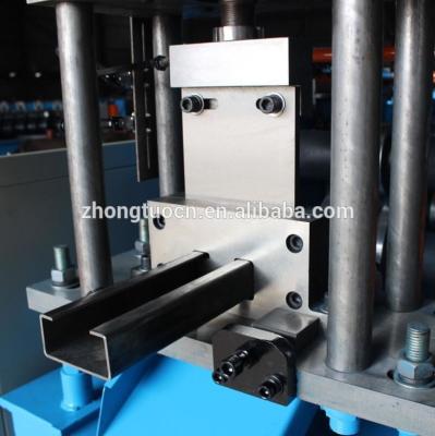 Cina Lo SpA controlla il rotolo della struttura di porta che forma la macchina del Purlin della macchina/CZ per costruire in vendita