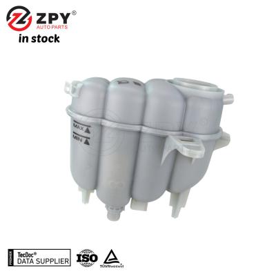Chine Réservoir de débordement de liquide de refroidissement du moteur ZPY Pour AUDI A4 Quattro A5 8W0121405L à vendre