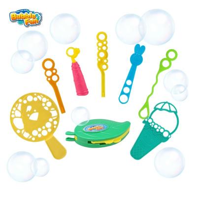 China Easy-Handle Bottle Deluxe Bubble Set Super Family Bubble Playing Fun Pack Contains 33pcs Bubble Wands, Water Filters 4 oz Solution Included for sale