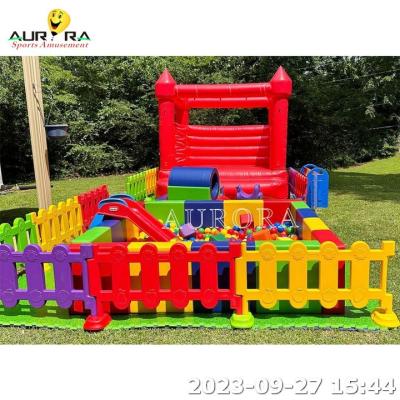 China Verhuur partijapparatuur schuim spelen opblaasbaar bounce huis kinderen soft play bal put Te koop