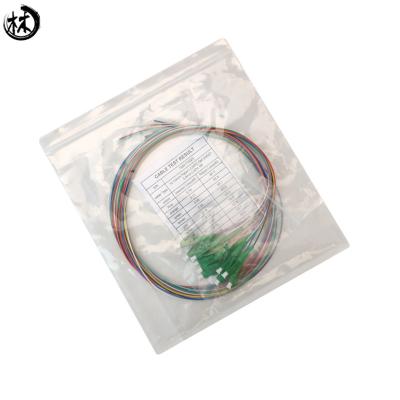 China Las coletas 12 de la fibra del solo modo de C/APC colorean las longitudes de encargo LSZH de 1 metro/la chaqueta de PVC en venta