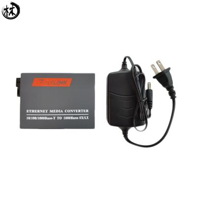 China El SC RJ45 al medios convertidor 10 /100/1000M de la fibra óptica mordió el solo modo de /S en venta