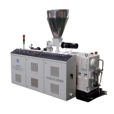 China Máquina doble cónica plástica 65/132 del extrusor de tornillo del extrusor de hoja en venta