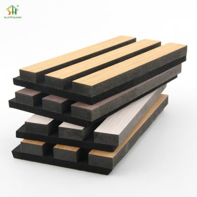 Chine New Arrivals Office Studio Akupanel Wooden Slatted Sound Absorbing Proofing Boards Wood Slat Wall à vendre