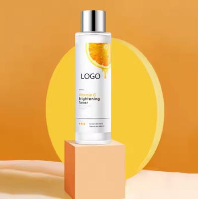 Chine Produits neufs OEM 300ml 500ml soins de la peau Vitamine C brillante hydratant blanchissant VC tonifiant soins du visage à vendre