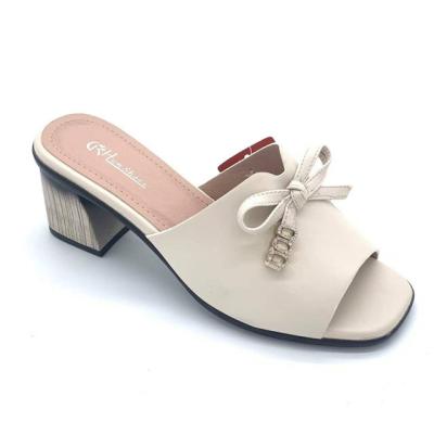 China Fashion trend hot sale women's summer lady's high heels sandals diamond 6.5 party light fashion women's high heels sandals for sale