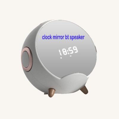 China Digita Digita Charger Alarm Clock Speaker Mobile Phone Holder Stand Dolby 10w Quickly 5 in 1 Makeup Mirror Wireless Charger Wireless Speaker for sale