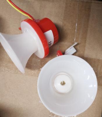 中国 電力の三輪車のためのプラスチック警急車の逆の角 販売のため