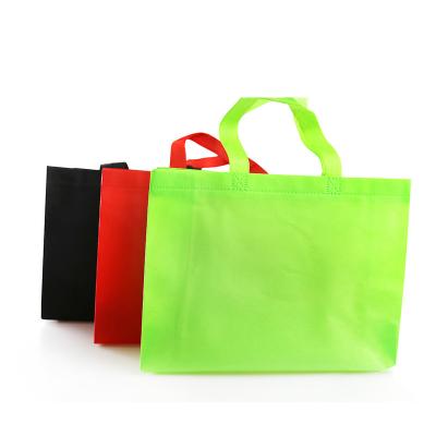 China Custom Type Recyclable Tote Die Cut Non-Woven Shopping Bag Lamination PP Carry Bottom Gusseted Vest Polypropylene for sale