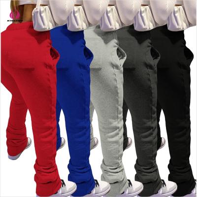 China Breathable Thick Stacked Joggers Sweatpants Flares Cargo Track Fleece Gaiters Sweatpants Plus Size Women Winter Autumn Clothes for sale
