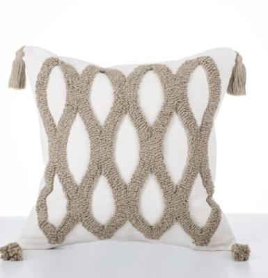 China PORTABLE Boho Tufted Woven Pillow Embroidered Blanket Pillowcase Decorative Plaid Blankets For Bed Cushion Cover for sale