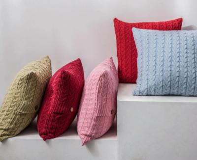 China PORTABLE Twist Pillowcase Knitted Tile Case Cover Cushion Covers Button for sale