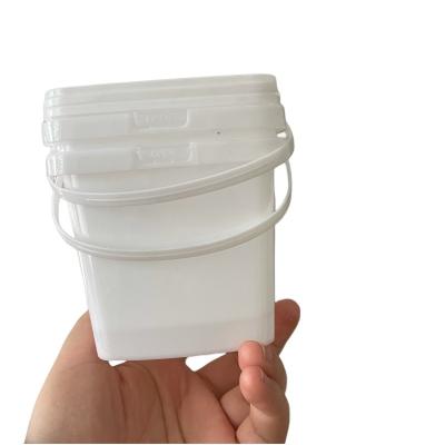 China 500ml 1000ml Square Bucket with Lid Chemical Resistant Plastic Pail for sale