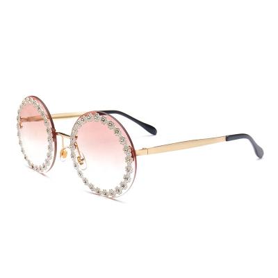China Diamond Round Flower Sunglasses Fashion Women Sunglasses Flower Diamond for sale