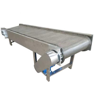 China Eenclosed Belts Width Cleats Inclined Green Corrugated Sidewalls Flat Flex Belting PVC Belt Conveyor for sale