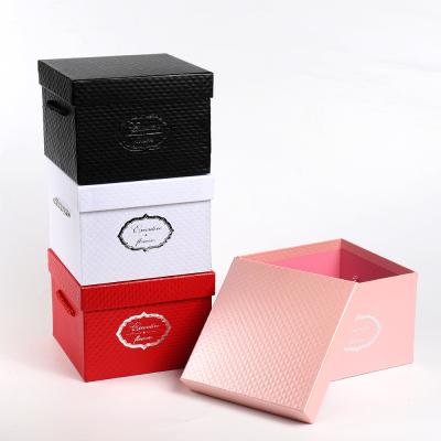 China Recyclable Ribbon Stamping Solid Color Three Piece Square Boxes With Rope Flowers Gift Box Flower Box for sale
