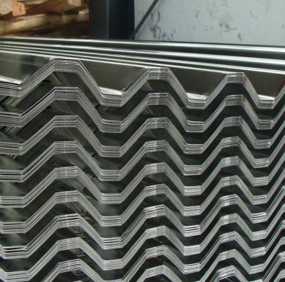 Chine Feuille ondulée laminée à chaud d'acier inoxydable 0,4 - 0.8mm profondément 1200x2400mm1250x2500mm à vendre