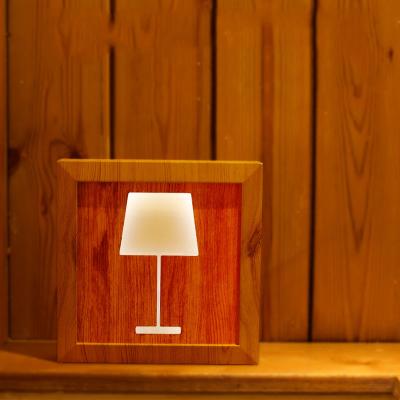 China 2018 Special designed picture frame, hottest photo frame with led soft light and ajusting by remote control for sale